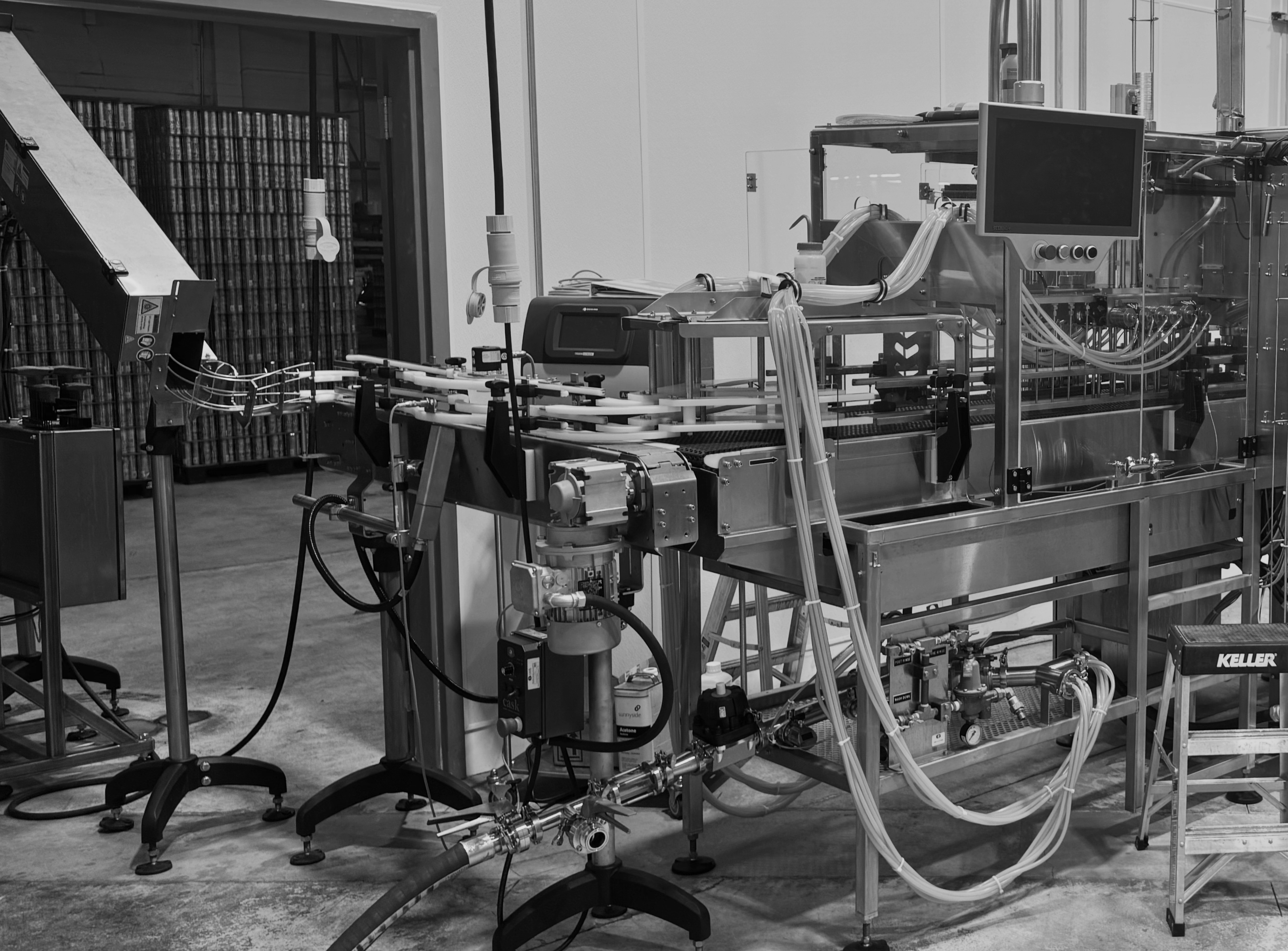 A close up picture of the canning line at Flying Cloud's beverage co-packing facility in Minnesota.